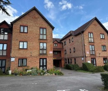 Byron Court, Hill Lane, Southampton, SO15 - Photo 2