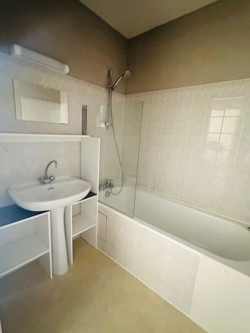 Location Appartement 2 pièces 35m² LIMOGES 87000 - Photo 4