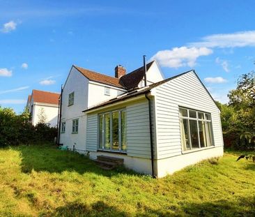 Albury, Ware, Hertfordshire - Photo 1