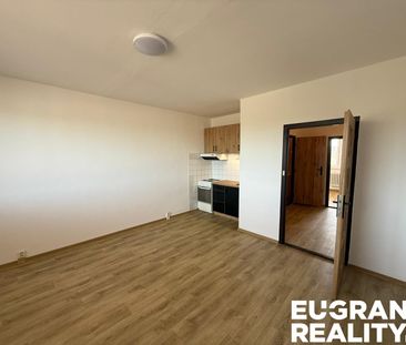 Pronájem bytu 2+kk 42 m², Žitavská, Varnsdorf - Photo 1