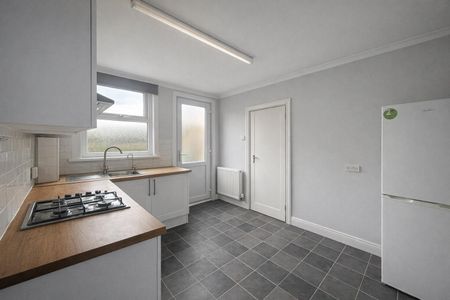 Station Lane, Hornchurch RM12, London - Photo 2