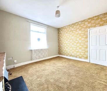 3 bed terraced house to rent in SR8 - Photo 5