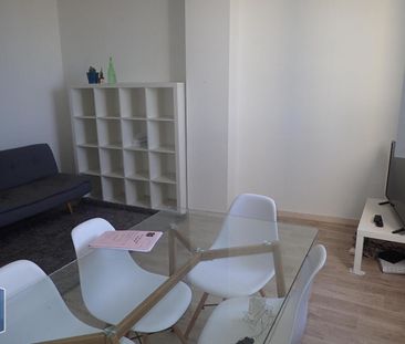 Location Appartement 2 pièces 48m² ANGERS 49000 - Photo 2