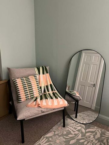 2 bedroom ground floor flat to rent - Photo 2