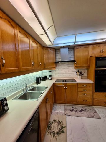 For Lease - 10 Muirhead Road Unit# 2204, Toronto, Ontario - Photo 4