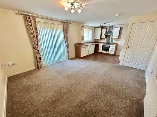 Wessex Drive, Nottingham, Giltbrook - Photo 1