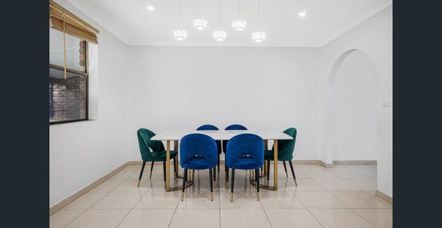 High Exposure Street Presence - Photo 1