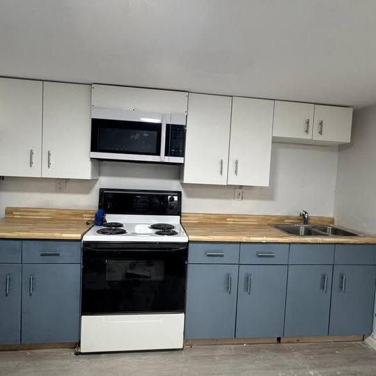 For Lease - 24 parkway Crescent, Clarington, Ontario - Photo 1