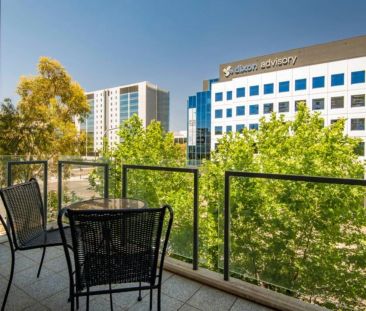 Live in the Heart of City - Fully Furnished & Move-In Ready! - Photo 5