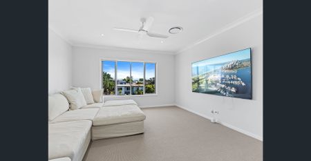 Contemporary Comfort in a Coveted Coastal Pocket! - Photo 4