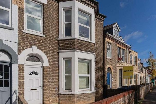 Mill Road, Cambridge, CB1 - Photo 1