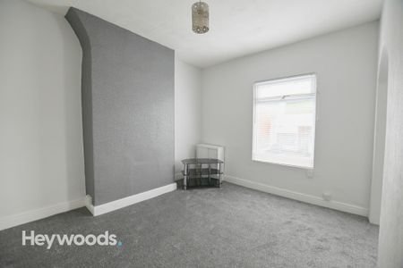 1 bed apartment to rent in High Street, May Bank, Newcastle-under-Lyme - Photo 4