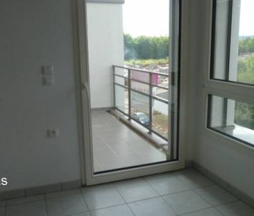 MONTIGNY RESIDENCE RECENTE CUISINE EQUIPEE TERRASSE PARKING EN SS/S... - Photo 4