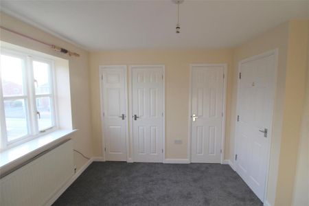 3 bedroom terraced house to rent - Photo 4