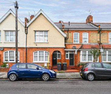 4 bedroom terraced house to rent - Photo 3