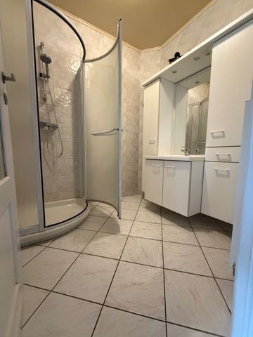 Woning met tuin in Jemeppe – € 850/maand - Photo 2