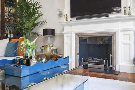 Mount Street, Mayfair, London, W1K - Photo 2