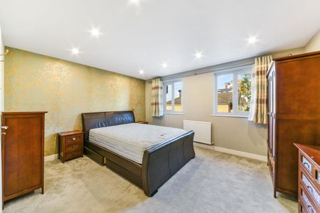 House to rent in Ferguson Close, E14 - Photo 3