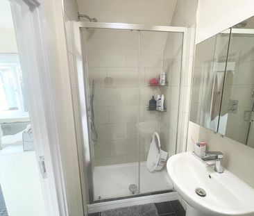 1 Bed Flat, West Green Road, N15 - Photo 1