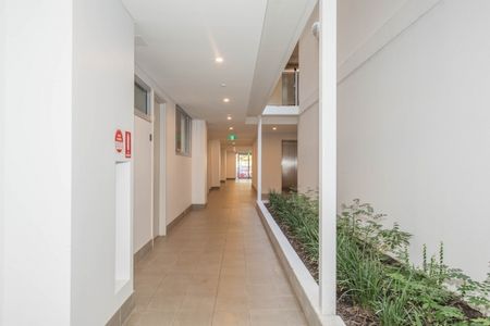 13/24 Flinders Lane - Photo 2