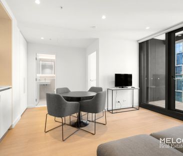 FURNISHED ONE-BED AT MELBOURNE QUARTER - Photo 4