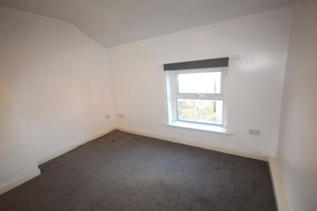1 bedroom Flat To Let Total Size: 559 SQ FT - Photo 2
