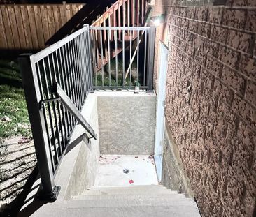 For Lease - 7260 Milano Court, Mississauga, Ontario - Photo 6