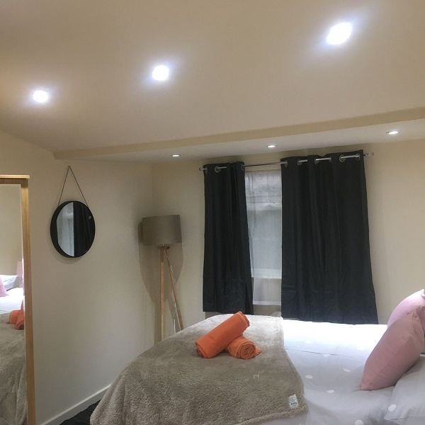 Studio Flat, Willesden Green, NW2 - Photo 1