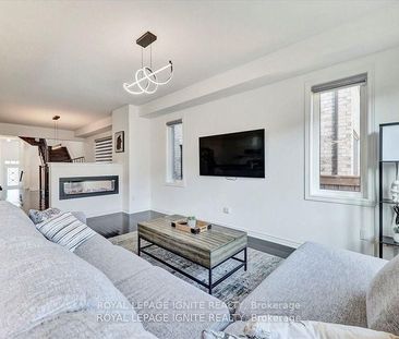 For Lease - 35 Peter Hogg Court, Whitby, Ontario - Photo 1