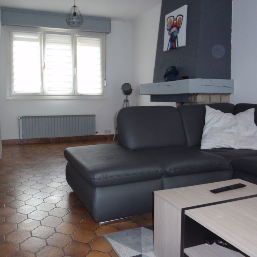 Maison à louer – Bruay-la-Buissière – 79m² - Photo 1