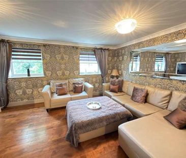 Courtyard Mews, Chapmore End, Ware, Hertfordshire, SG12 - Photo 2
