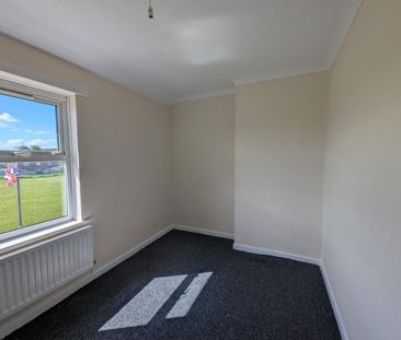 2 bedroom house to rent - Photo 3