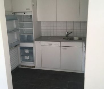 3.5 Zimmer, 81 m², 1. Stock - Foto 2