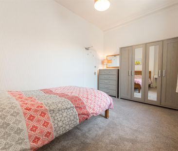 4 bed maisonette to rent in Chester Crescent, Sandyford, NE2 - Photo 4