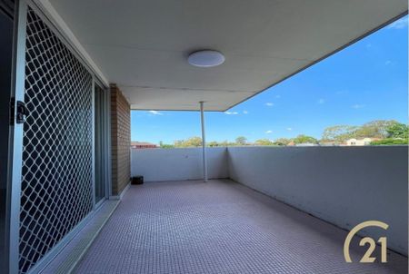 Renovated 2 Bedroom Unit in the Heart of Fairfield&excl;&excl;&excl; - Photo 5