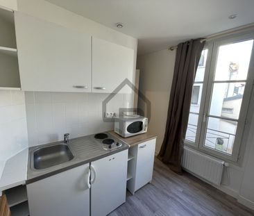 STUDIO MEUBLE DE 12 M² - Photo 4
