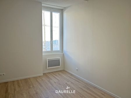 Location Appartement 3 pièces 64m² CHATEAURENARD 13160 - Photo 3