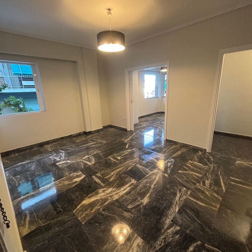 Ενοικίαση κατοικίας, 65 τ.μ., Αθήνα, 700 € - Photo 1