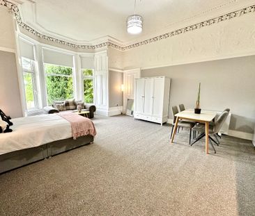 Oakley Terrace, Dennistoun, Glasgow, G31 2HX - Photo 5