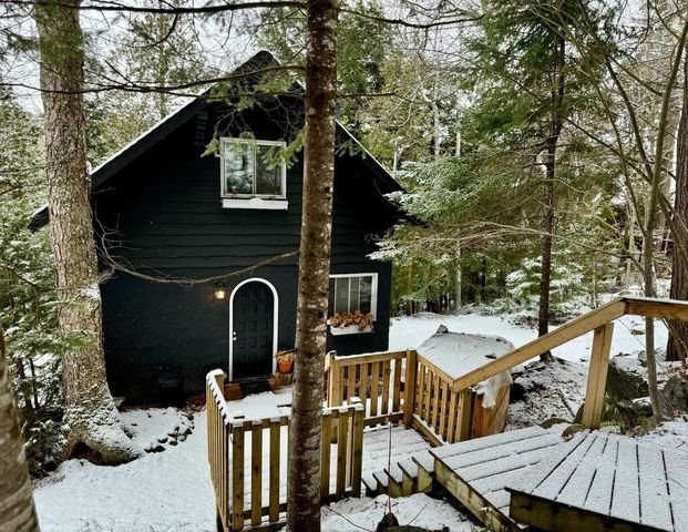 À louer / Maison à étages - Photo 1