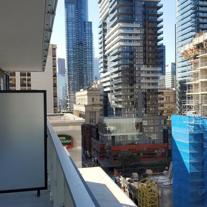 For Lease - 501 Yonge Street Unit# 813, Toronto, Ontario - Photo 1