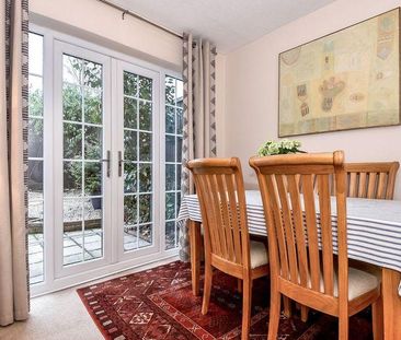 4 bedroom terraced house to rent - Photo 2