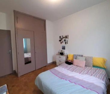 Appartement à louer 2 pièces 56.08m² - Photo 2
