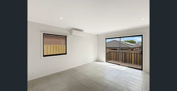 🏡 Brand New 4-Bedroom House in Wallan - Photo 1