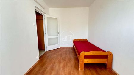 Kiadó jó állapotú panel lakás - Szeged - Fotó 5