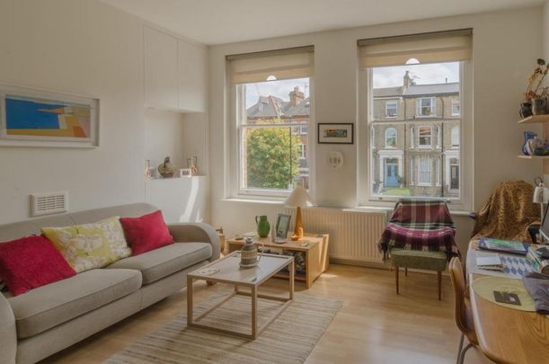 1 bedroom flat to rent - Photo 1
