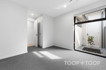 Modern Living in Brompton - Photo 3