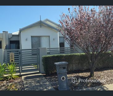 45a Constellation Drive, Australind, WA 6233 - Photo 2
