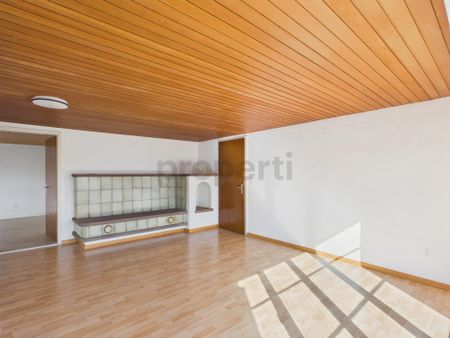 Charmante und lichtdurchflutete Wohnung mit schönem Balkon, inkl. e... - Foto 3
