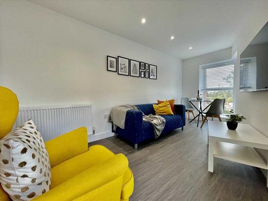 2 bedroom apartment to rent - Photo 1